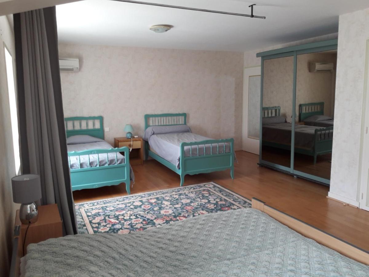 Le Logis De Lange Apt Les Aigrettes Saint-Hilaire-la-Palud エクステリア 写真